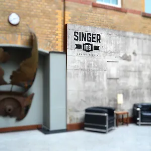 Hostel Singer109 Hostel, &, Berlin