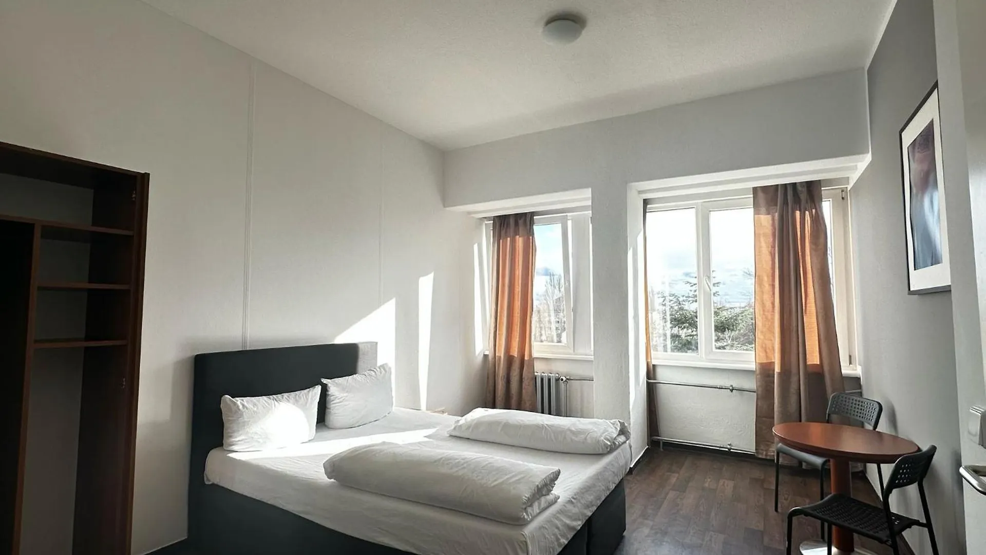 *** Hotel Ootel.Com Berlin Tyskland