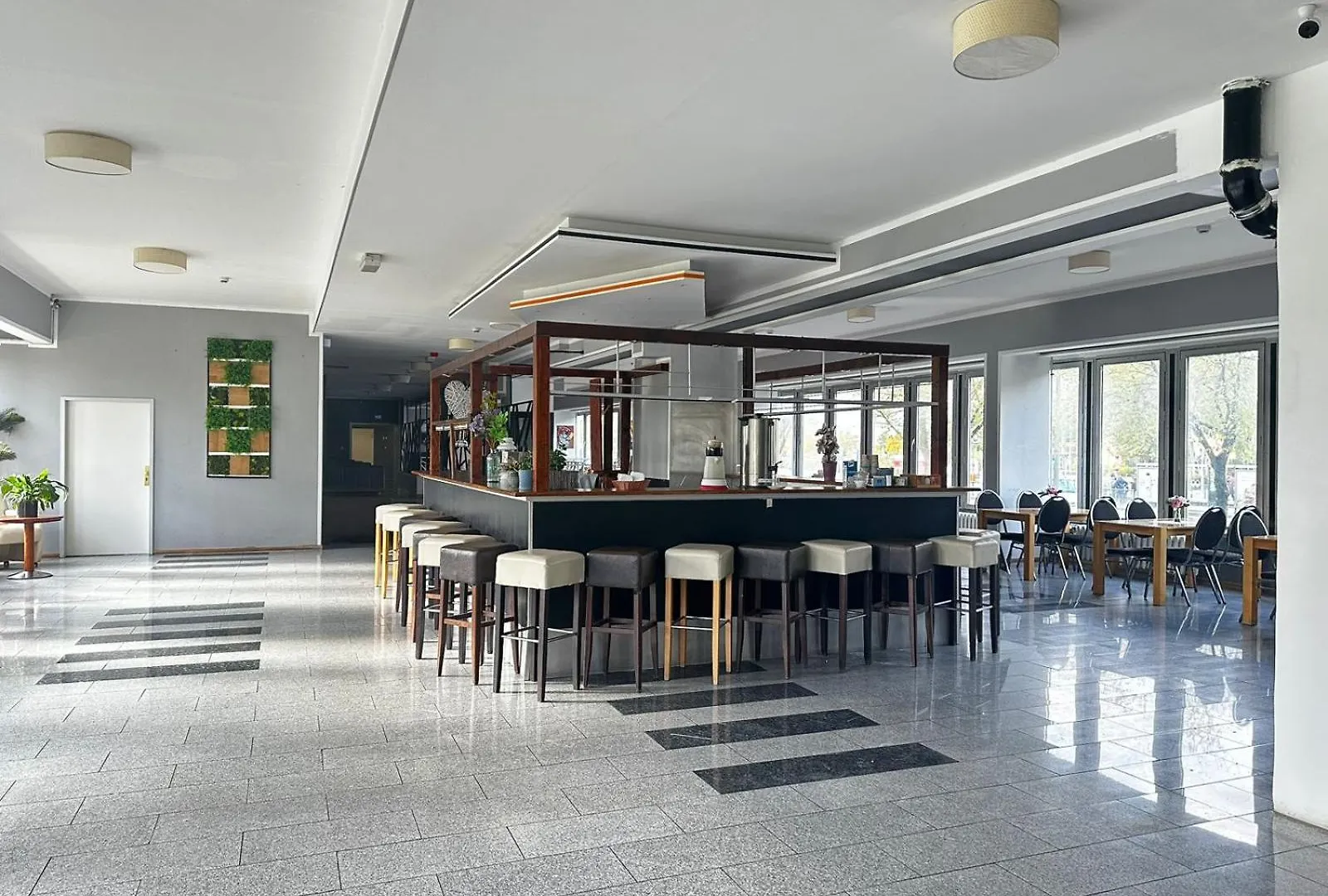Ootel.Com Berlin Hotel